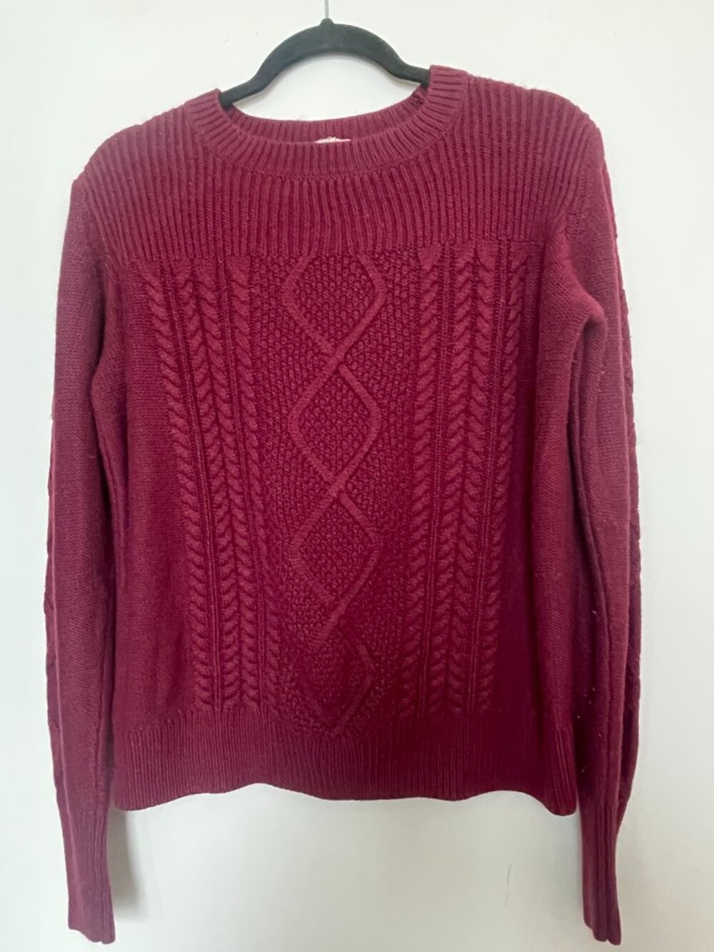 St. John's Bay Burgundy Cable Knit Crewneck Sweater Size Large